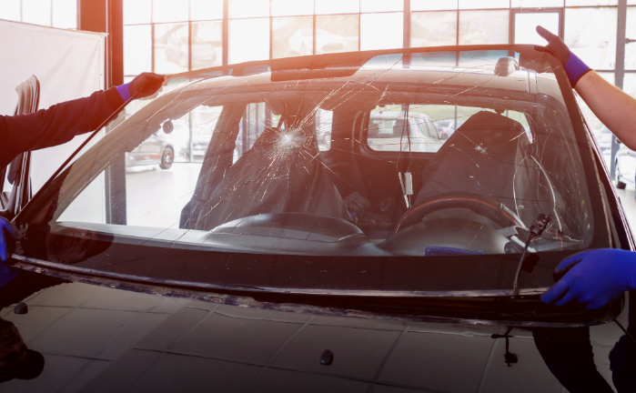 Mobile glass service for commercial vehicles