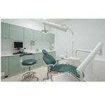 dental clinic in Van Nuys