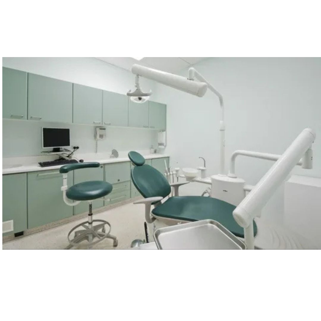 dental clinic in Van Nuys