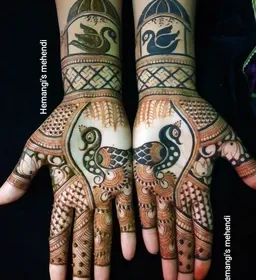 traditional mehndi art