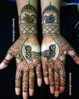traditional mehndi art