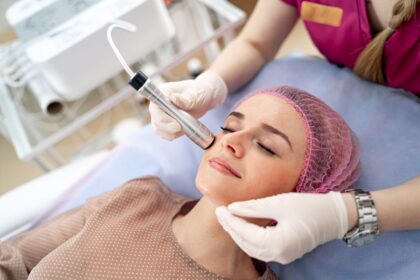Best Plastic Surgeon in Riyadh – Dr. Ahmed Jarra
